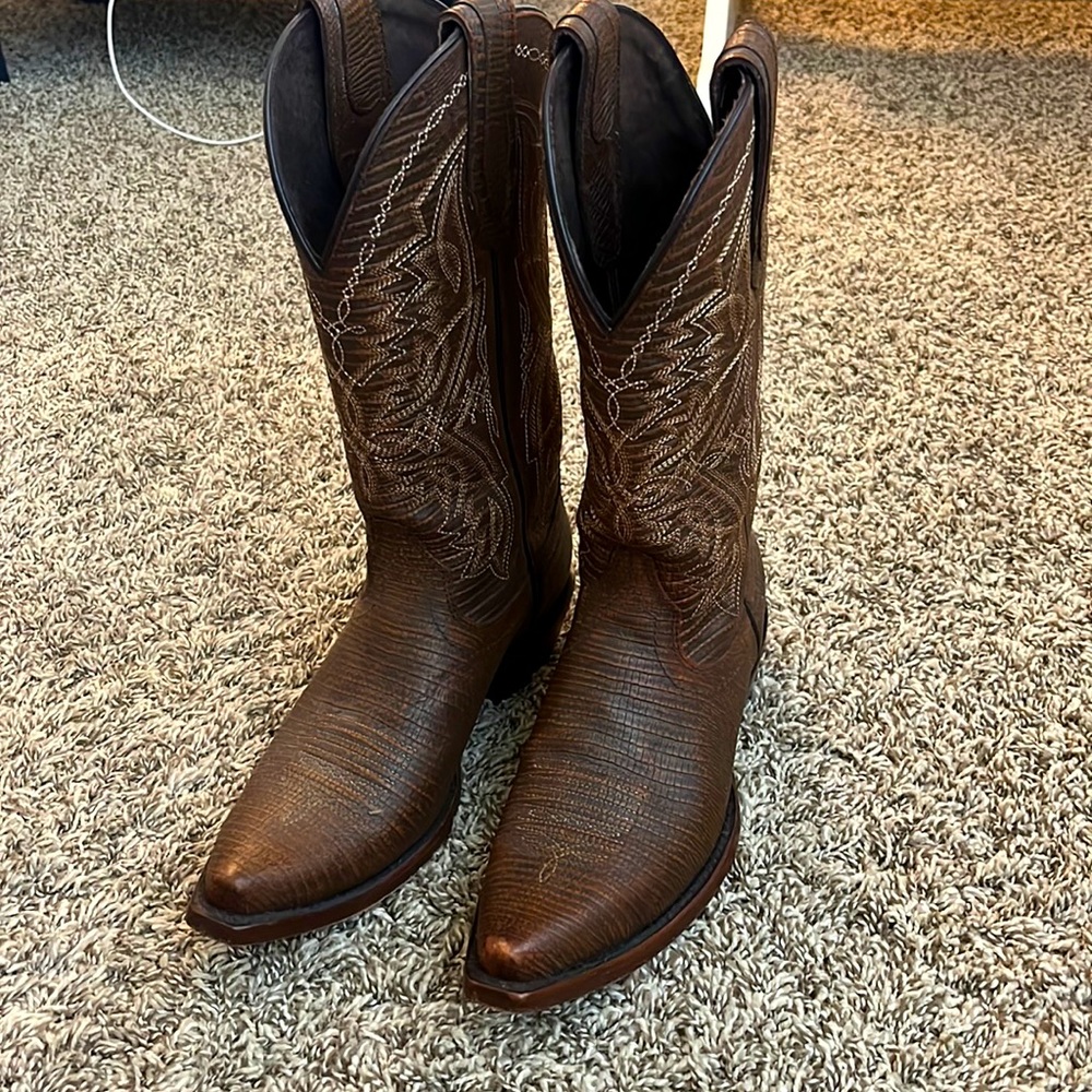 Arias cowgirl boots